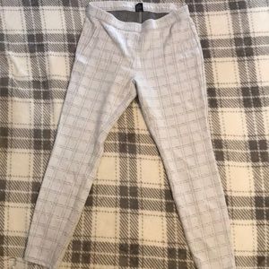 Comfortable ankle pants